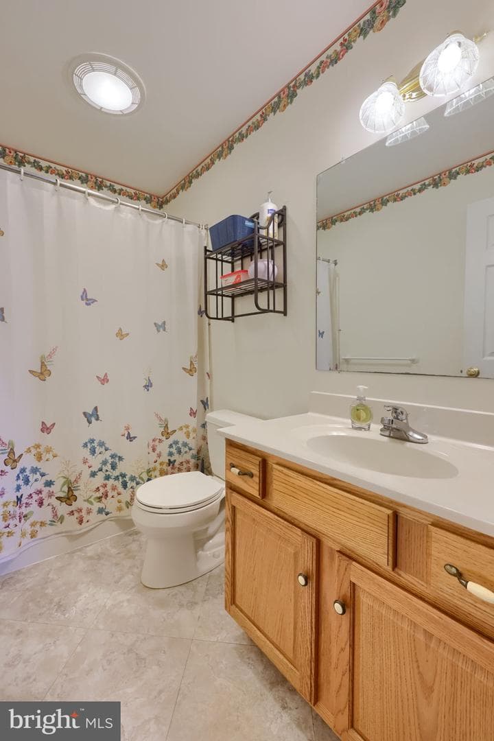 225 Country Drive photo 43