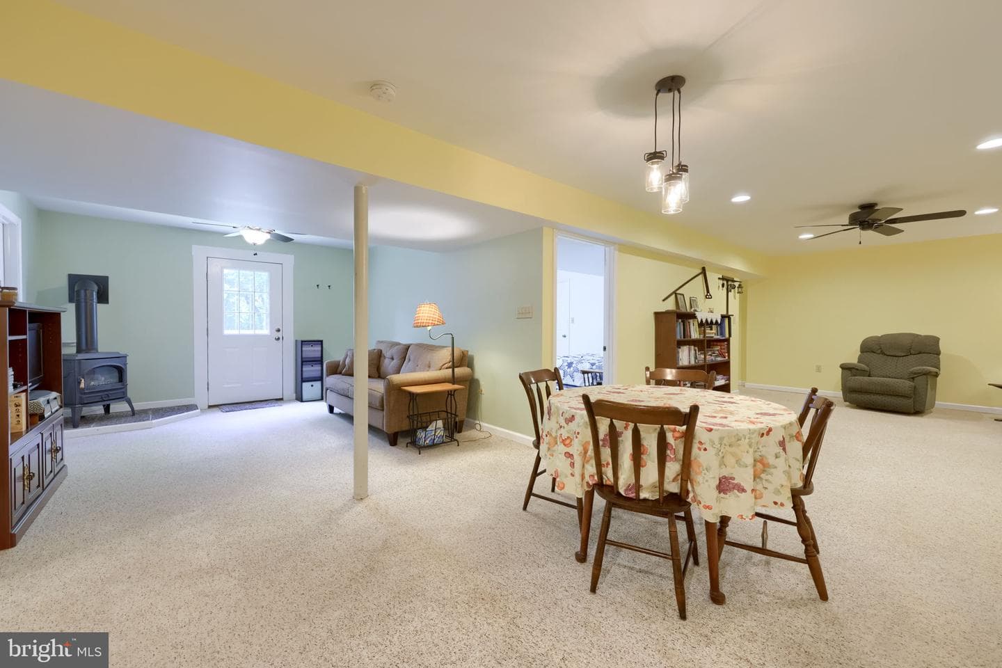 225 Country Drive photo 48