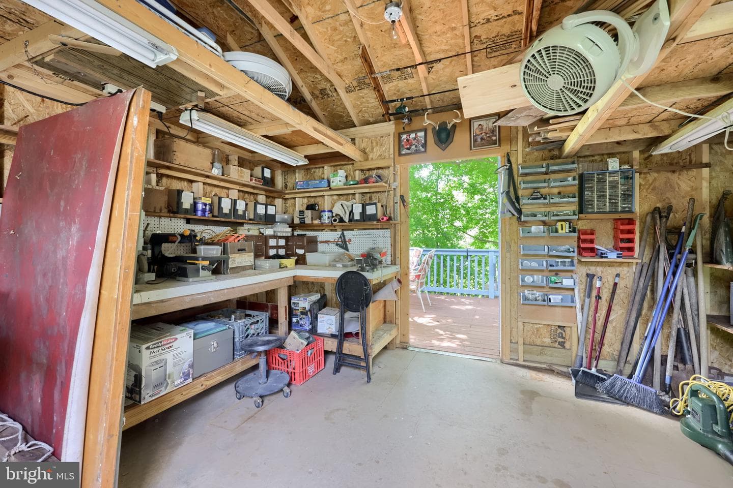 225 Country Drive photo 69