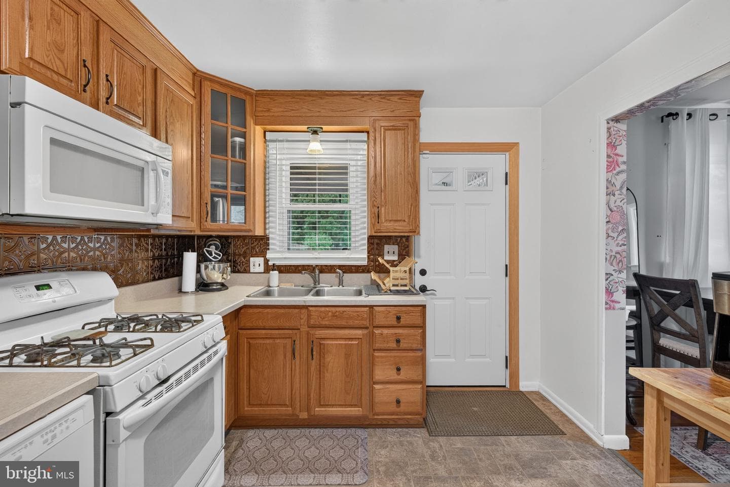 501 General Sutter Avenue photo 17