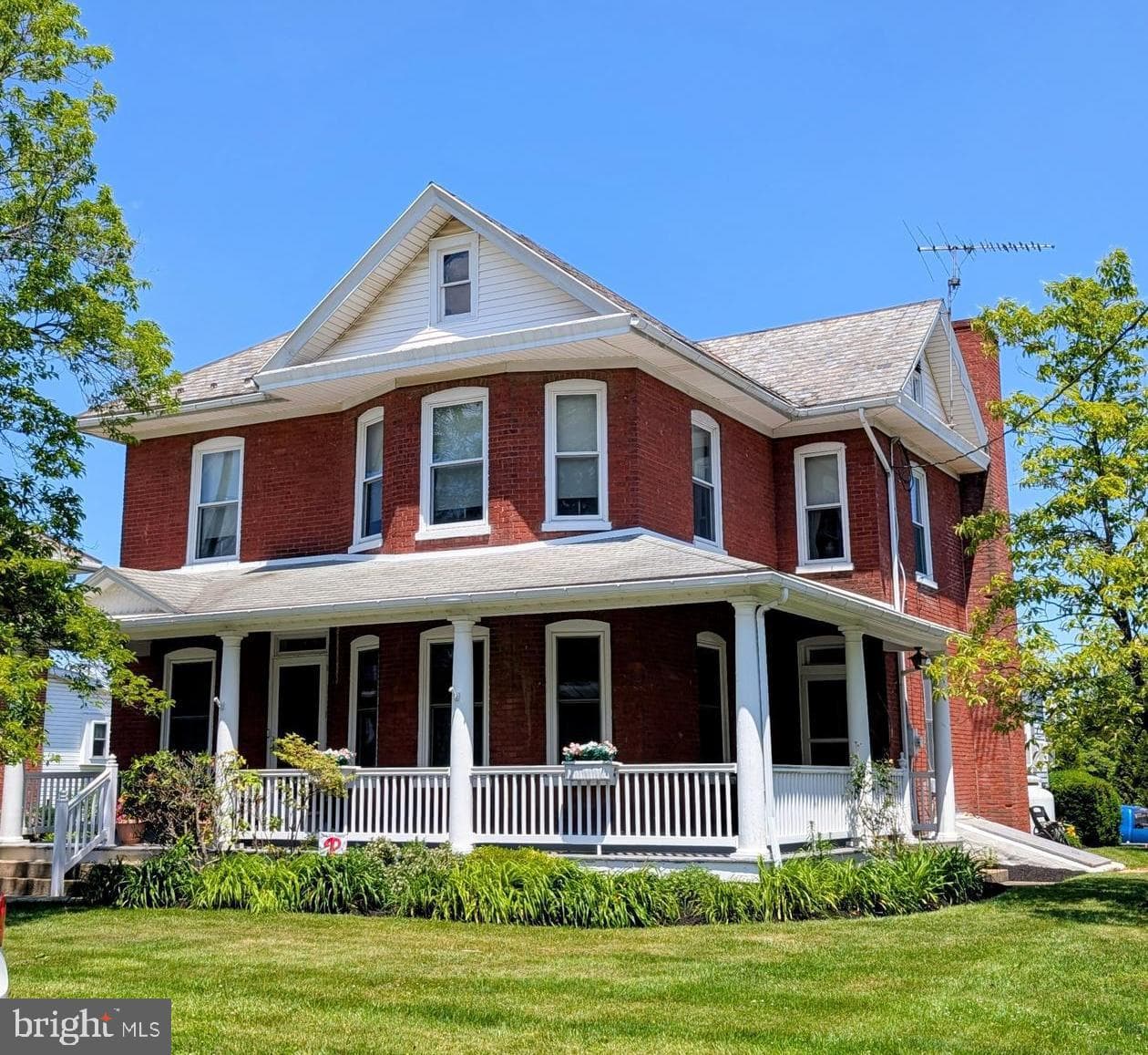 781 Bellevue Avenue, Gap