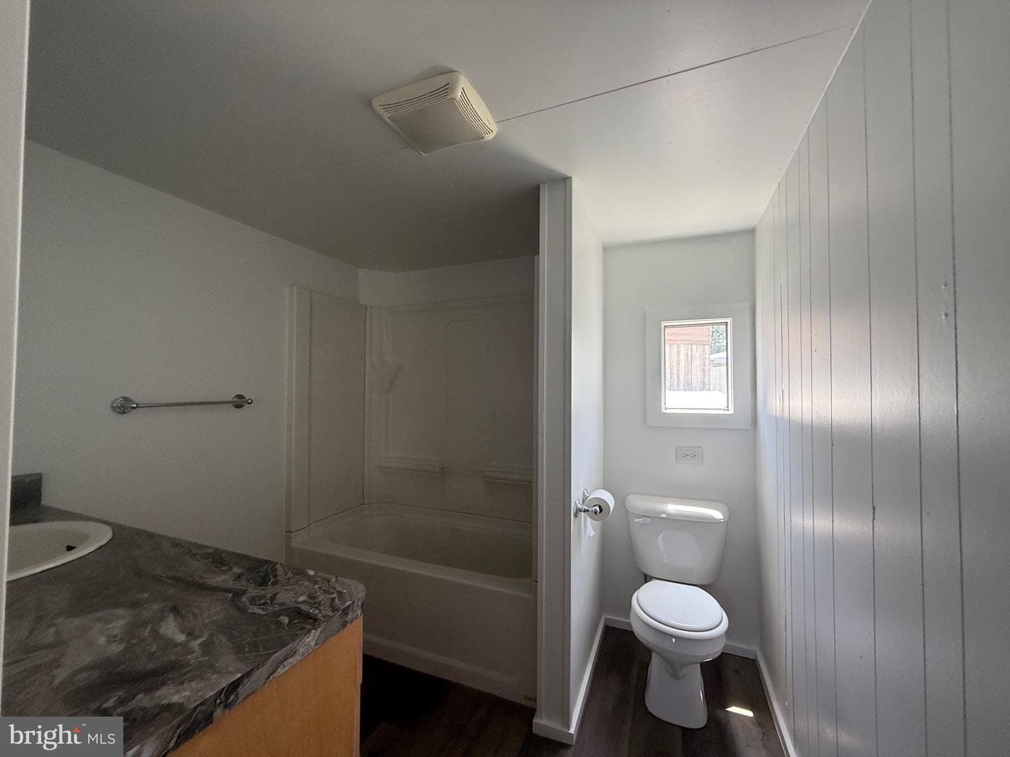 14 Hilltop Avenue photo 37
