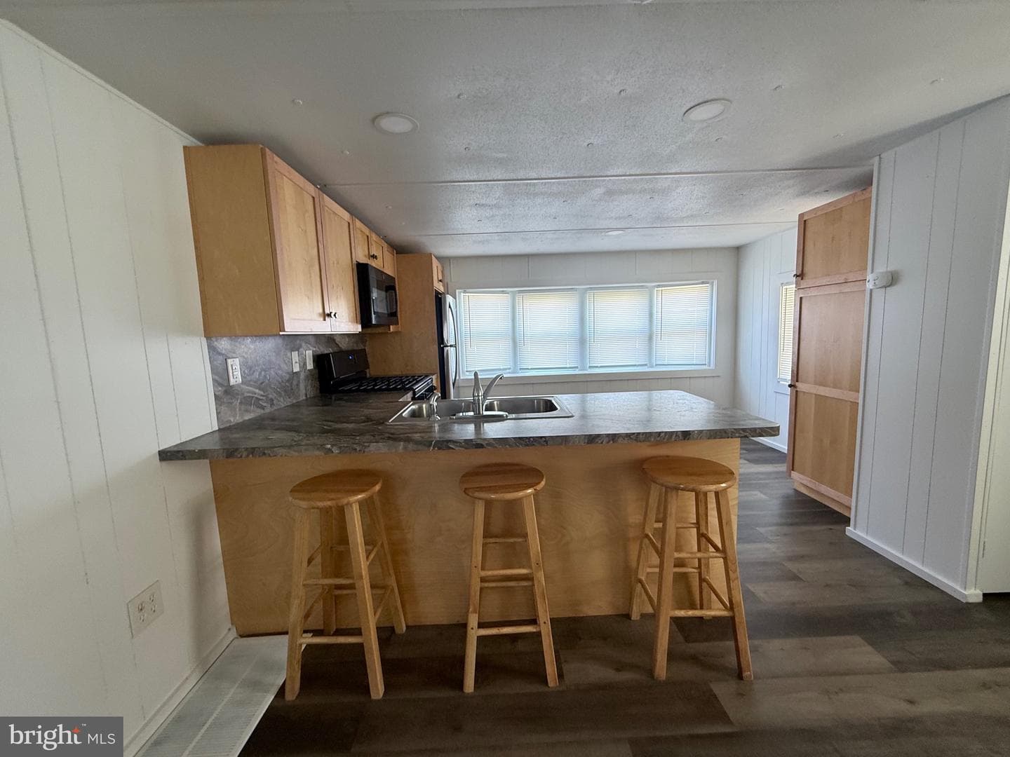 14 Hilltop Avenue photo 47