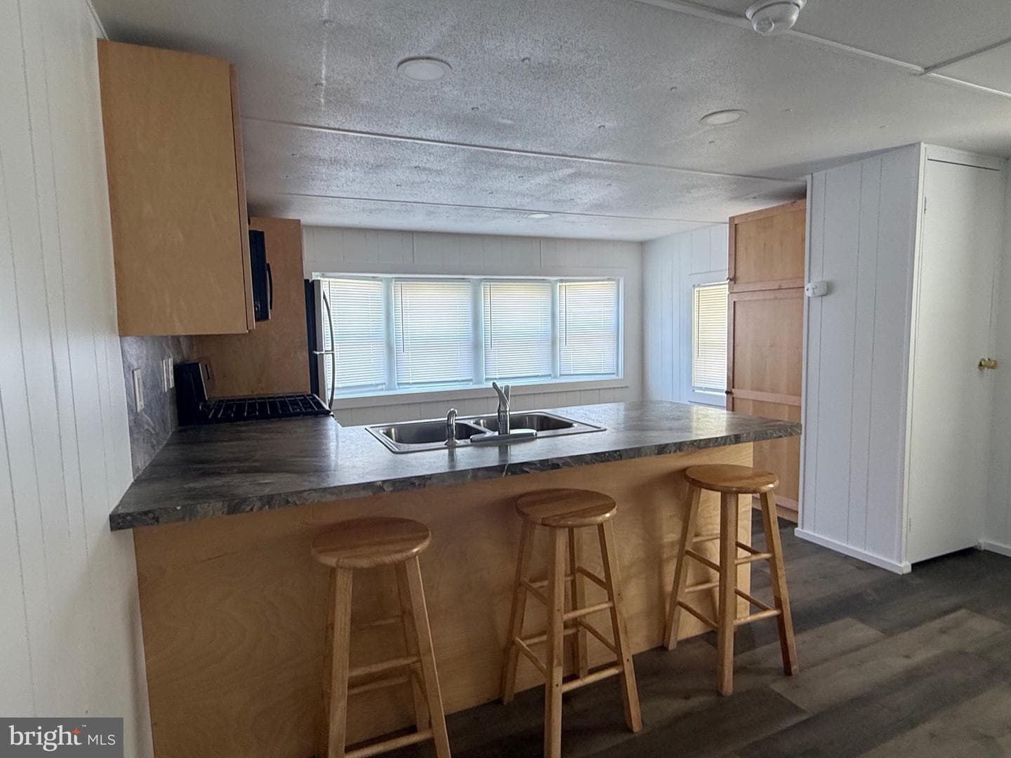 14 Hilltop Avenue photo 8