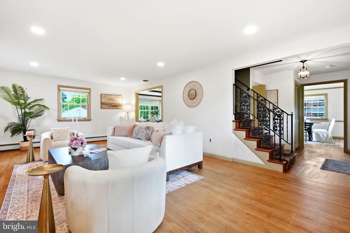 1555 Mission Road photo 17