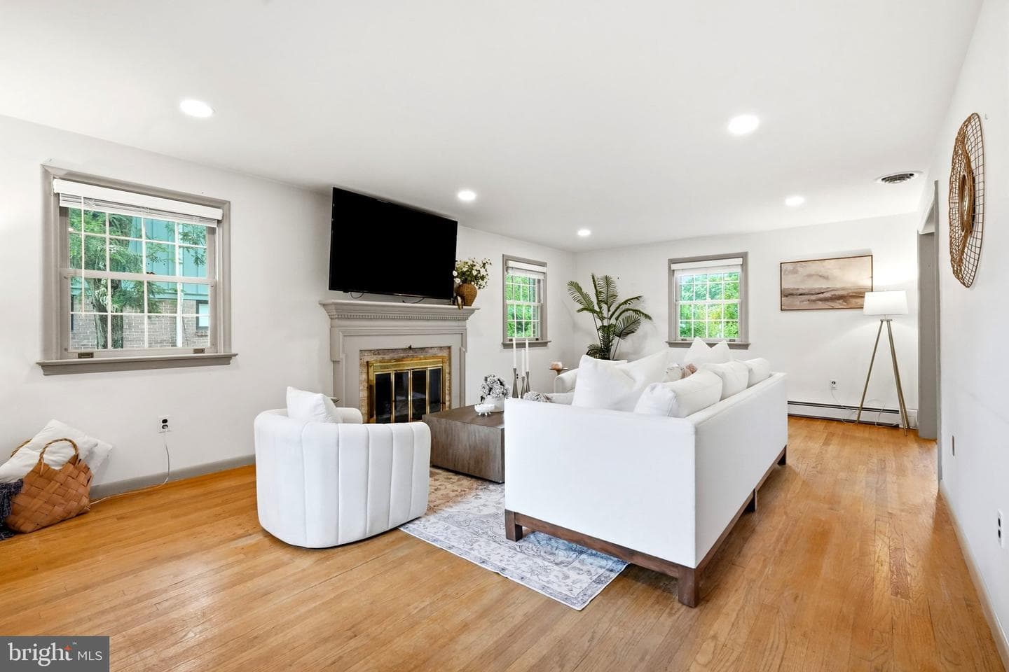 1555 Mission Road photo 19