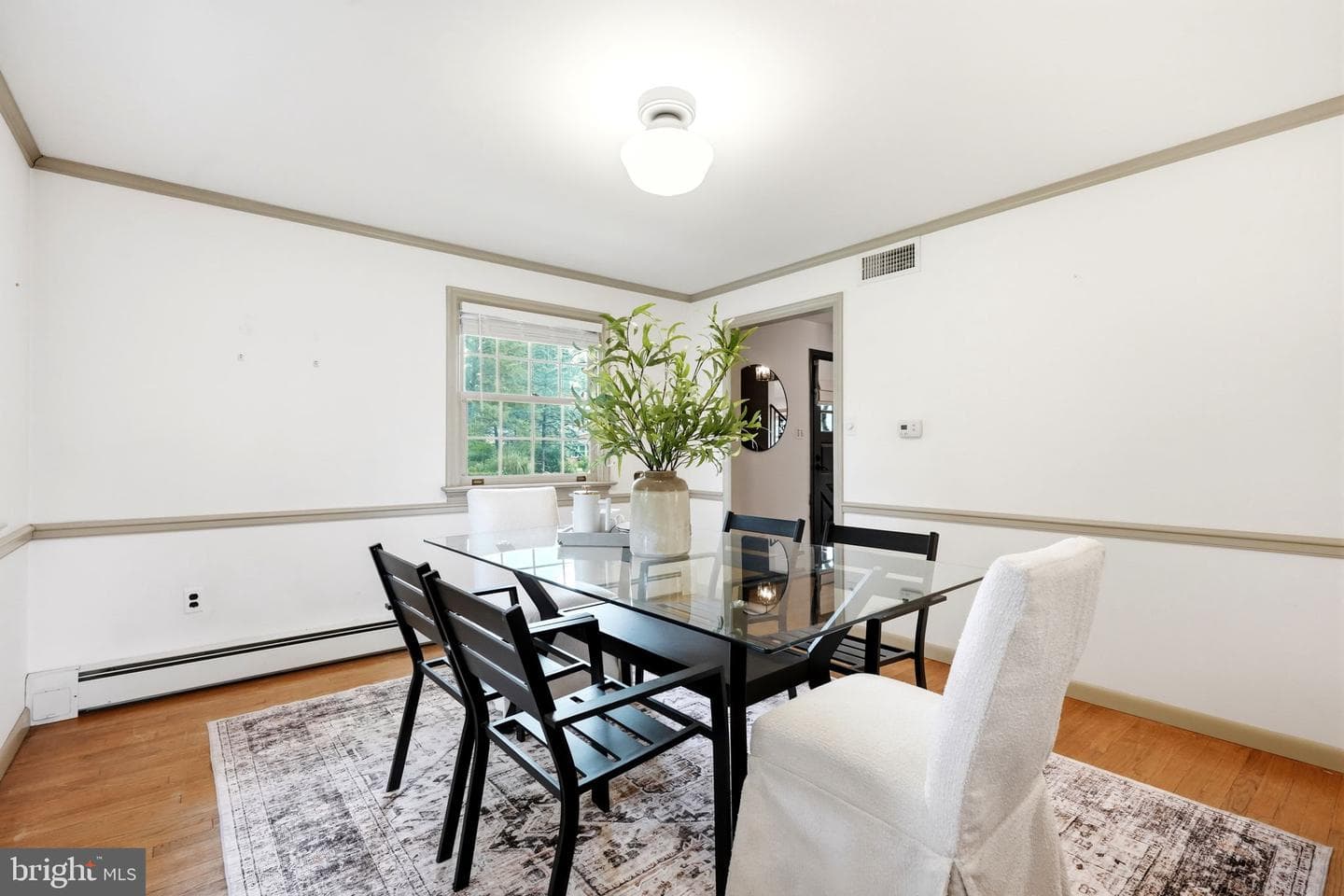 1555 Mission Road photo 26