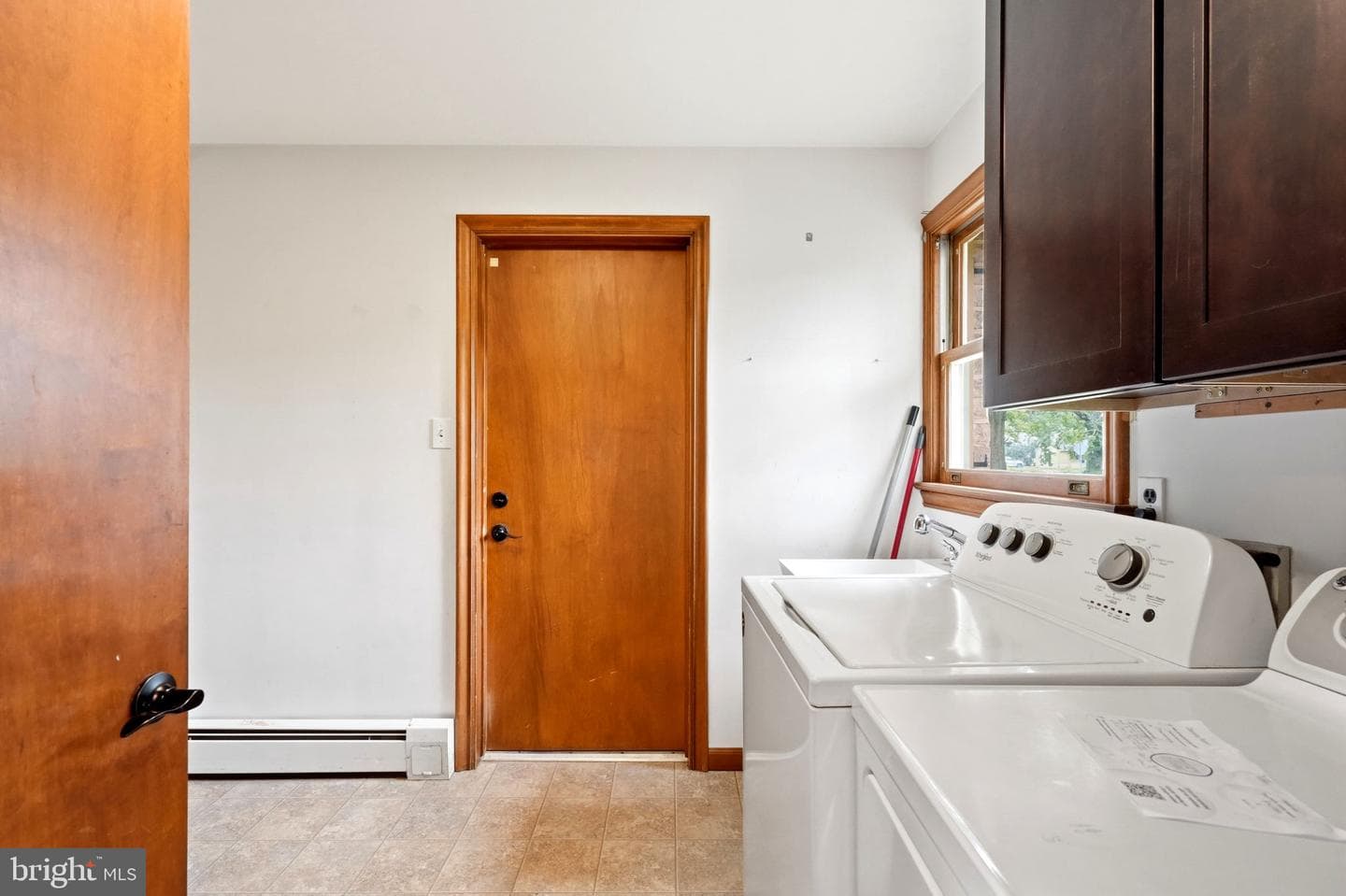 1555 Mission Road photo 72