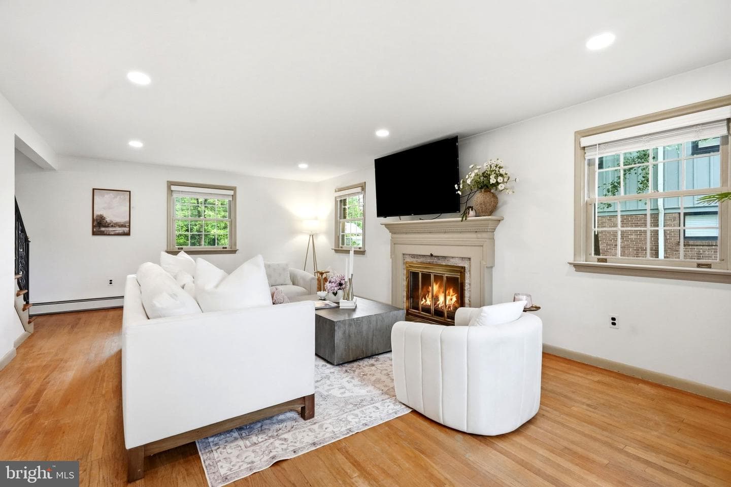 1555 Mission Road photo 9