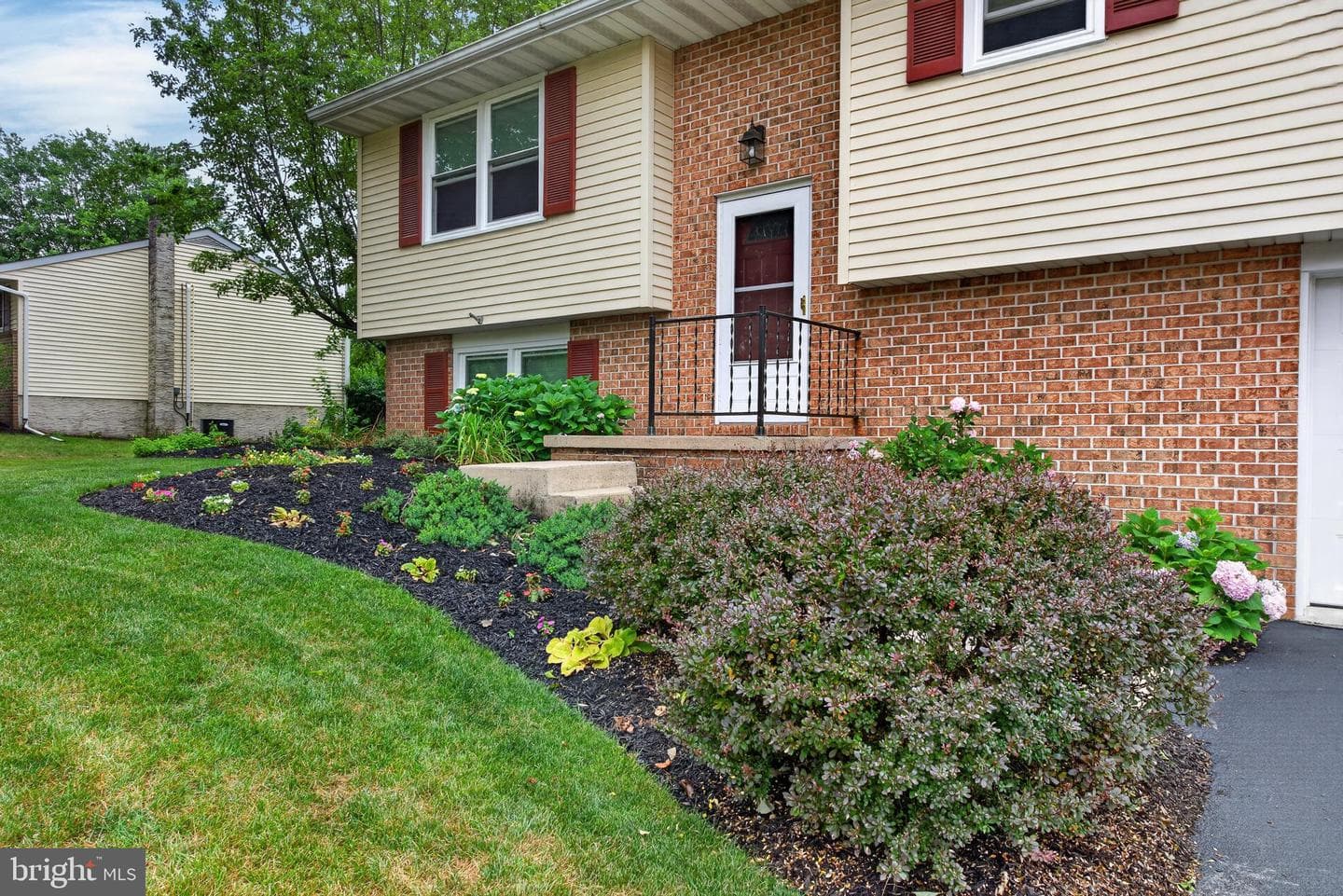 139 Brian Drive photo 9