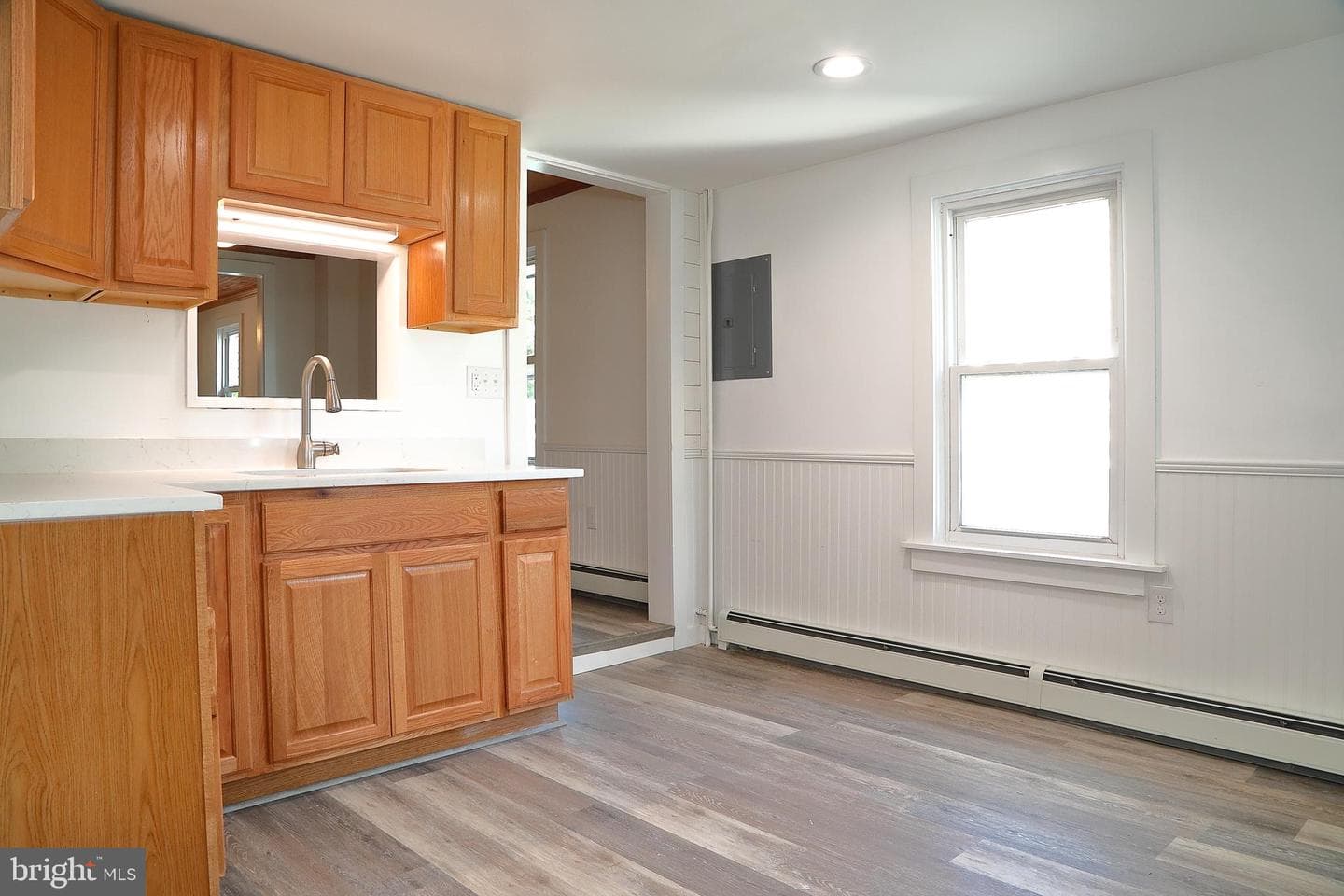 157 S Wolf Street photo 13