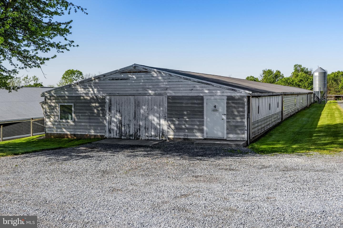 765 Glenwood Drive photo 24