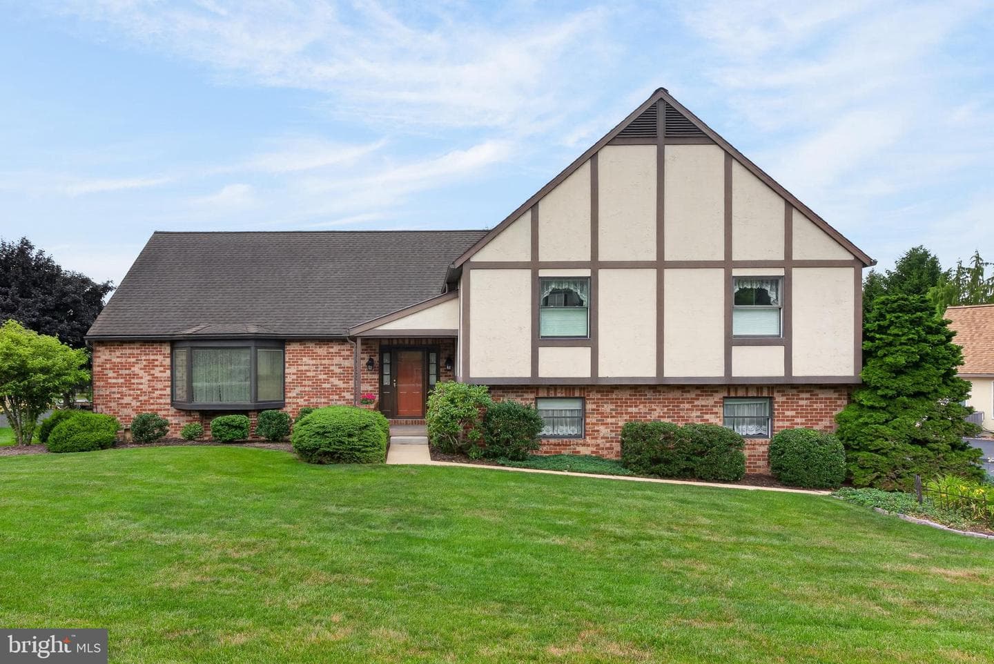 56 N Whisper Lane, New Holland