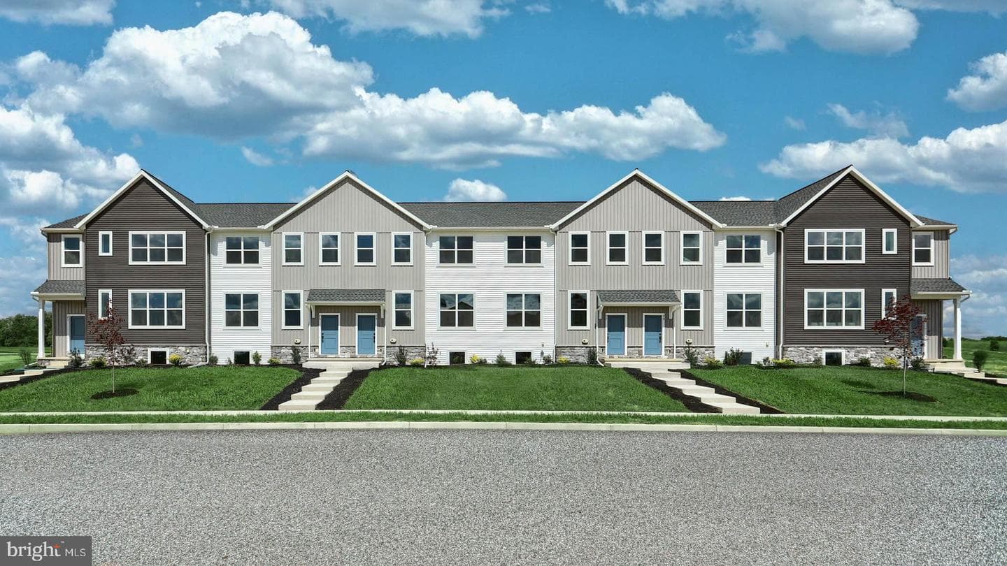 79 N Conifer Drive, Elizabethtown
