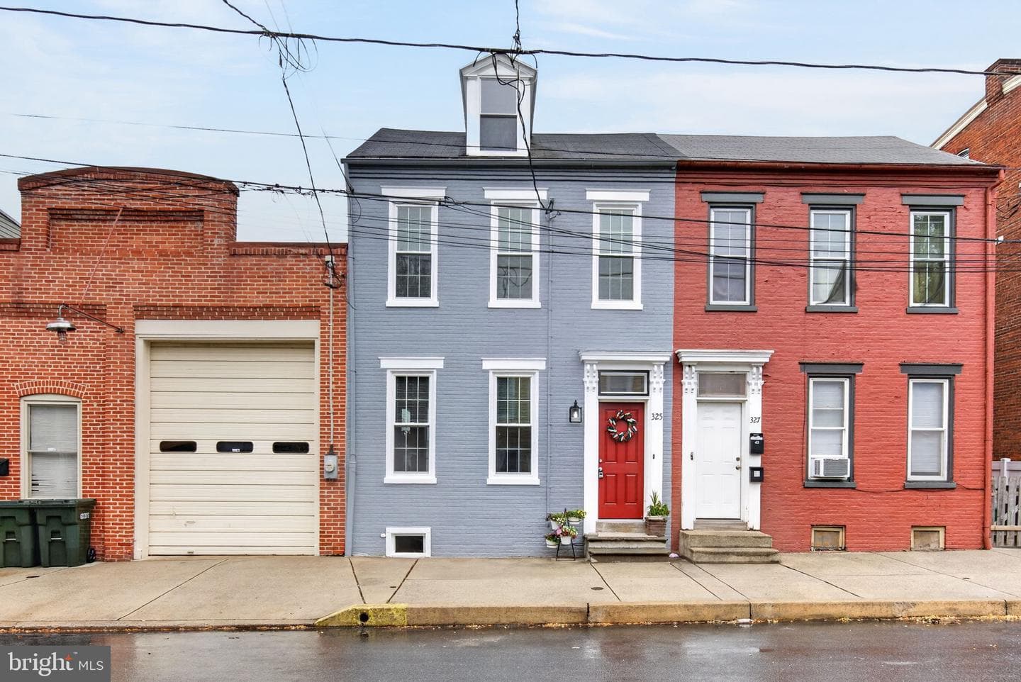 325 Cherry Street, Columbia