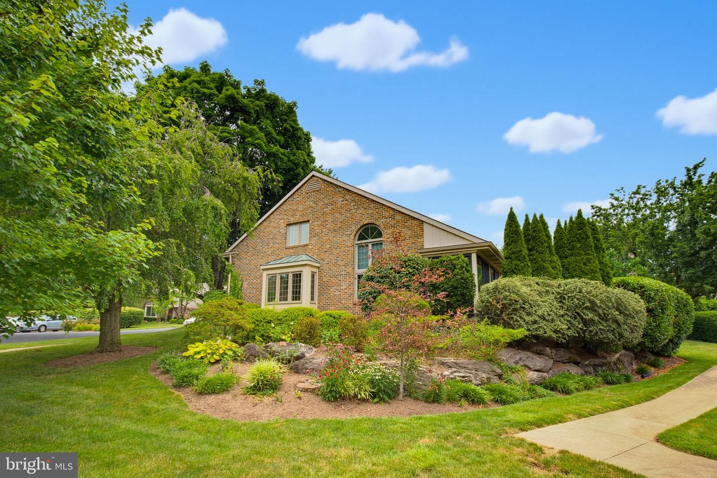 232 Willow Valley Drive photo 5