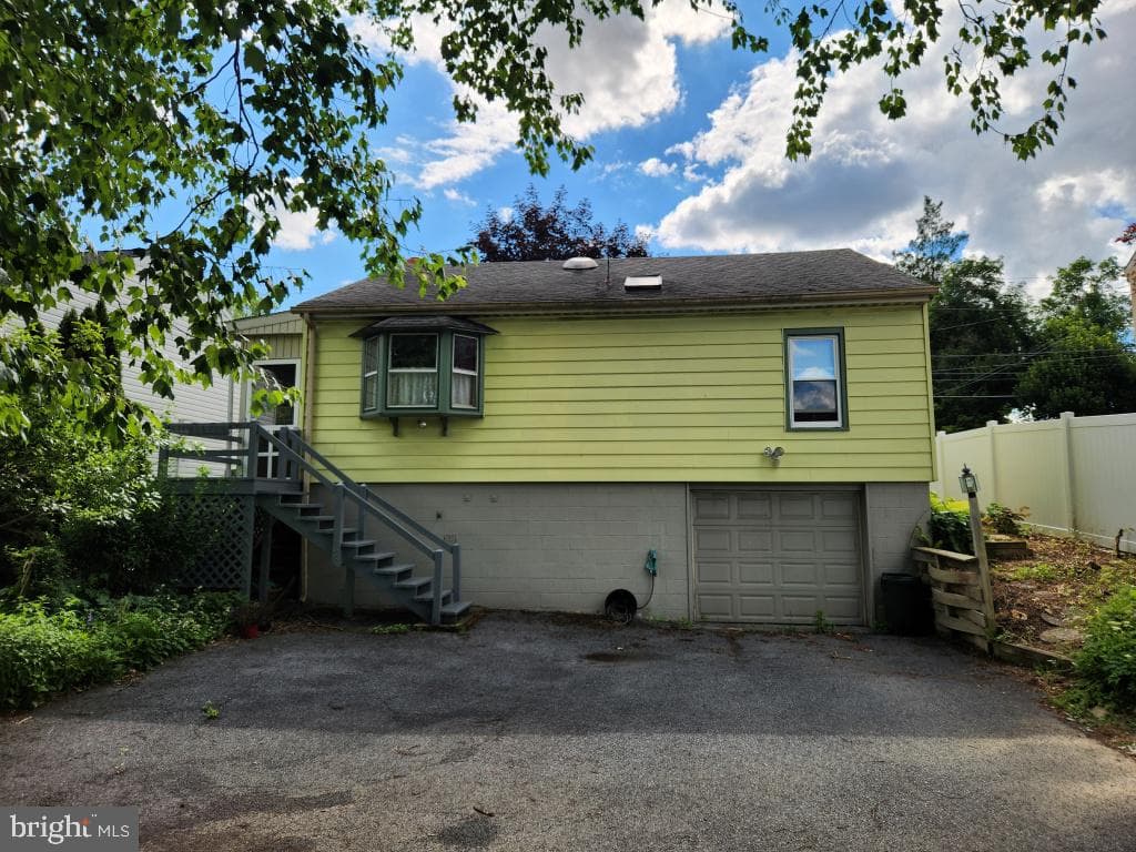 341 N Broad Street photo 4