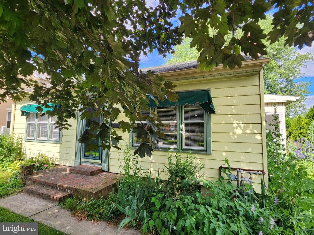 341 N Broad Street photo 5