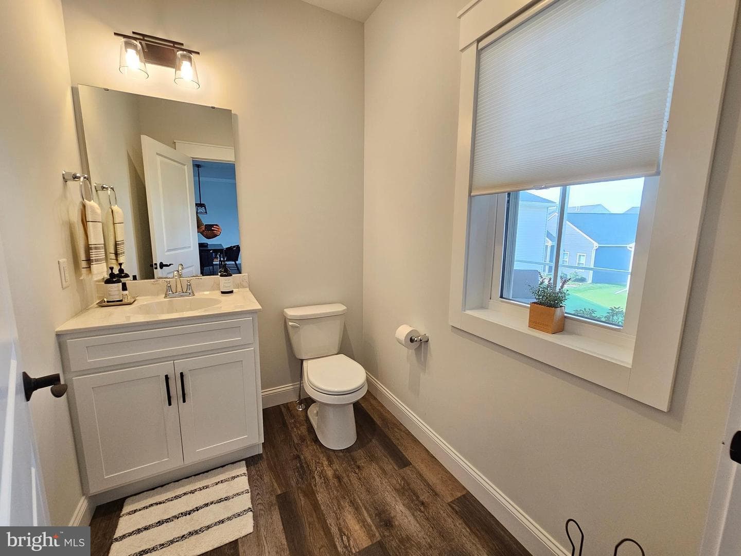 1855 Emerald Way photo 26