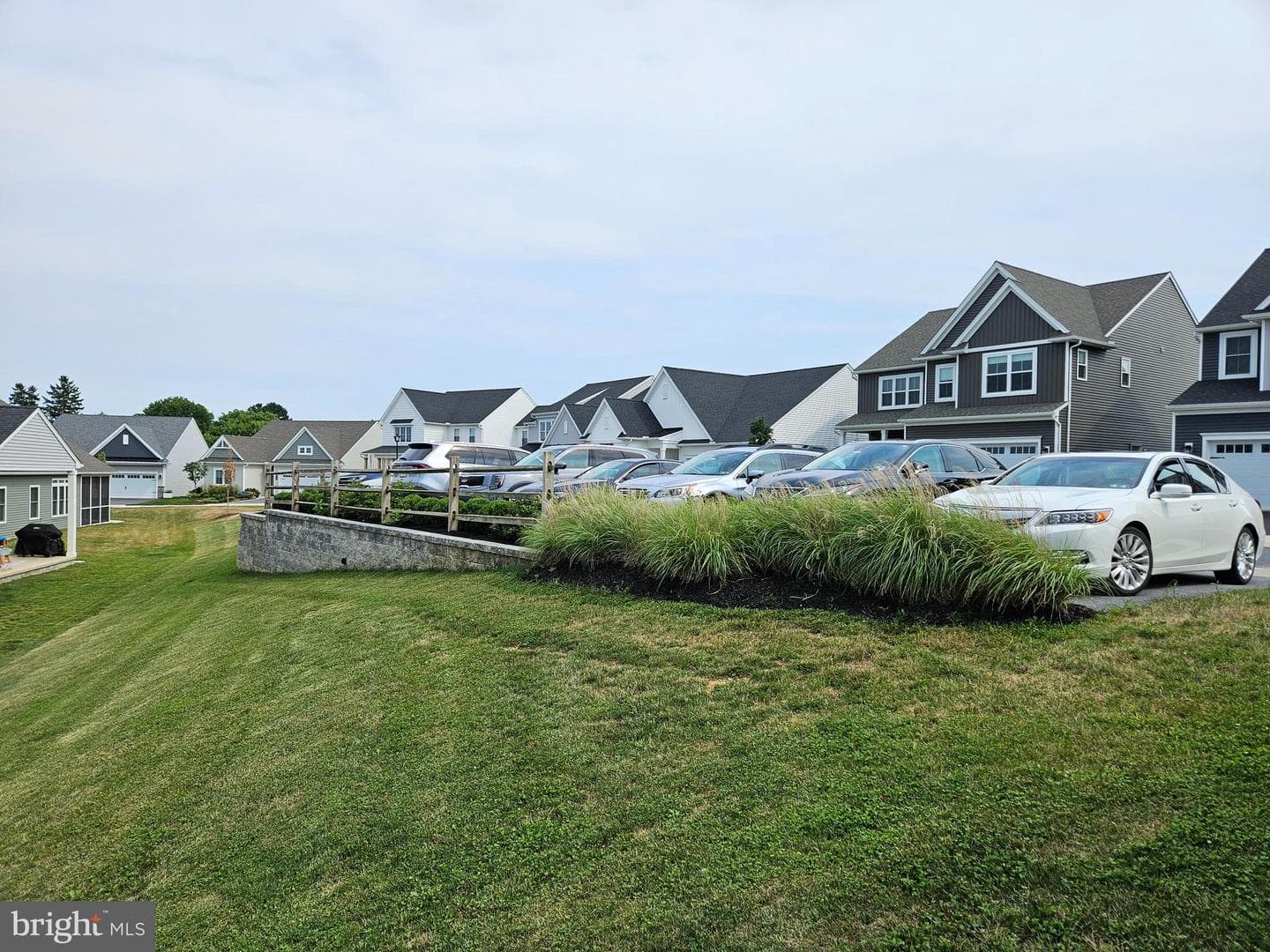 1855 Emerald Way photo 45