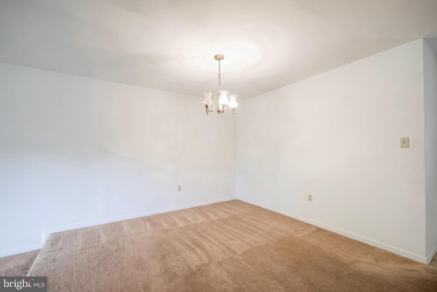 143 Oak Knoll Circle photo 18