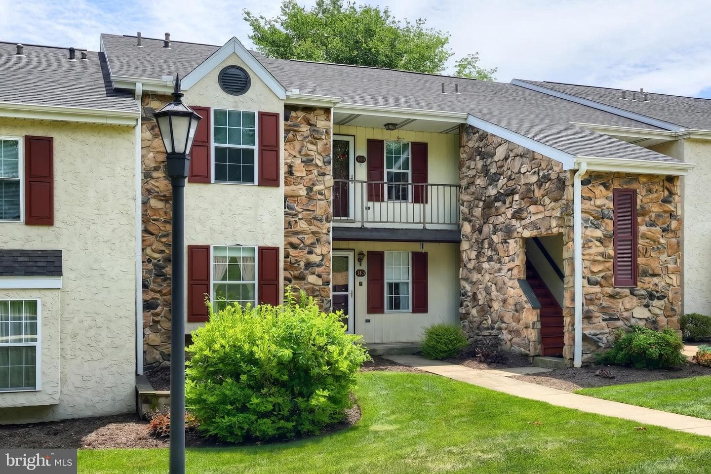 143 Oak Knoll Circle, Millersville