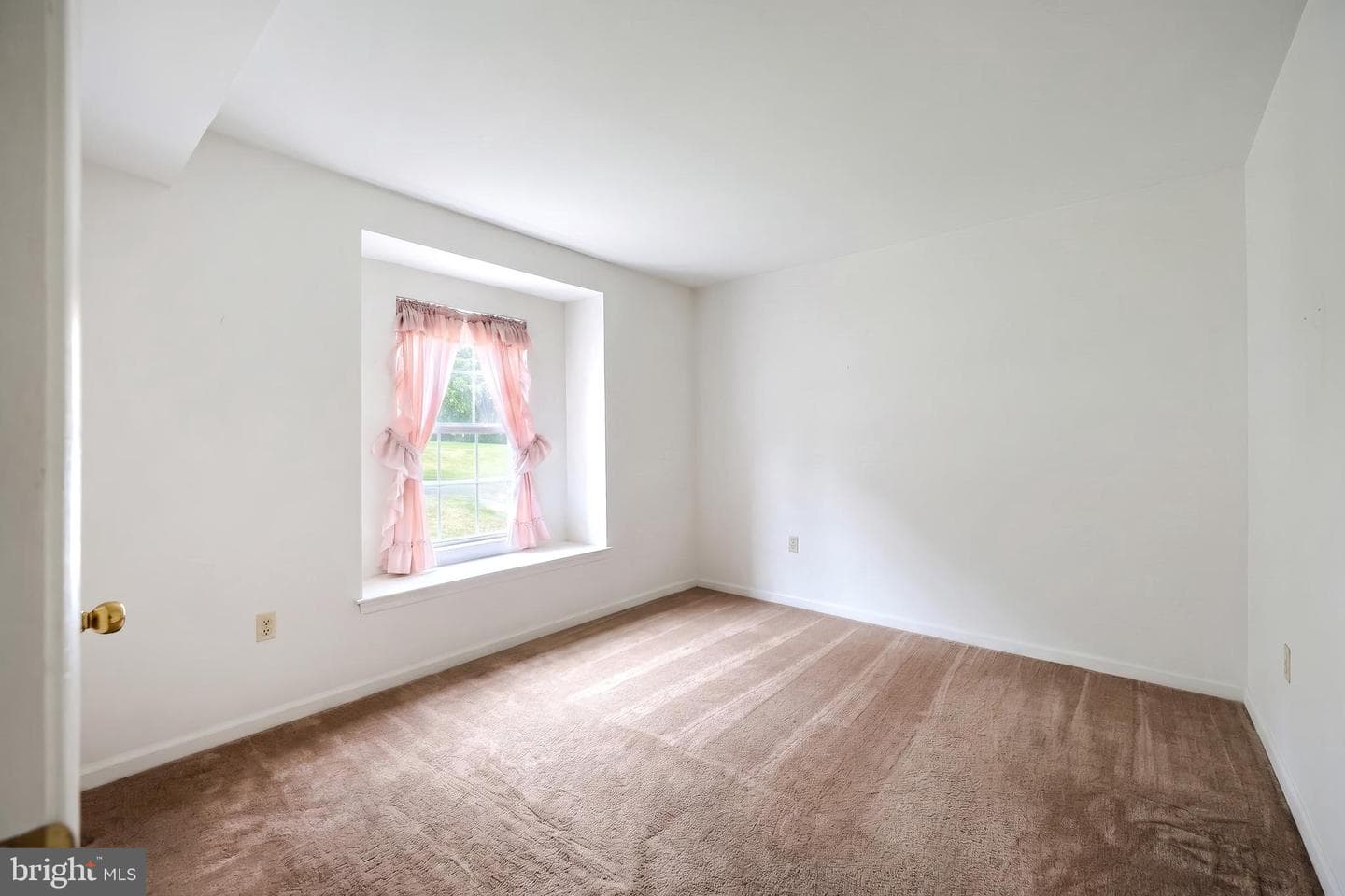 143 Oak Knoll Circle photo 20