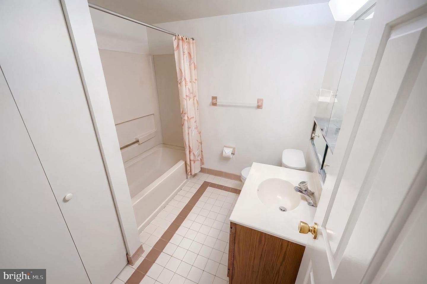143 Oak Knoll Circle photo 23