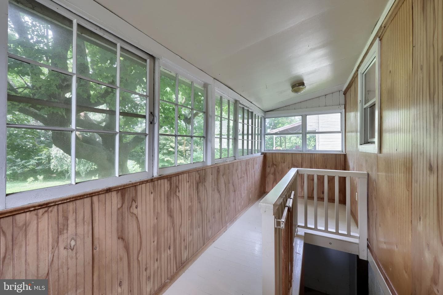 138 Crest Avenue photo 13