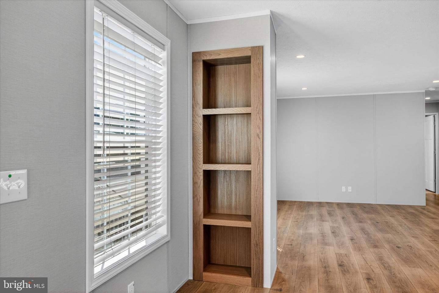 77 Circle Drive photo 15