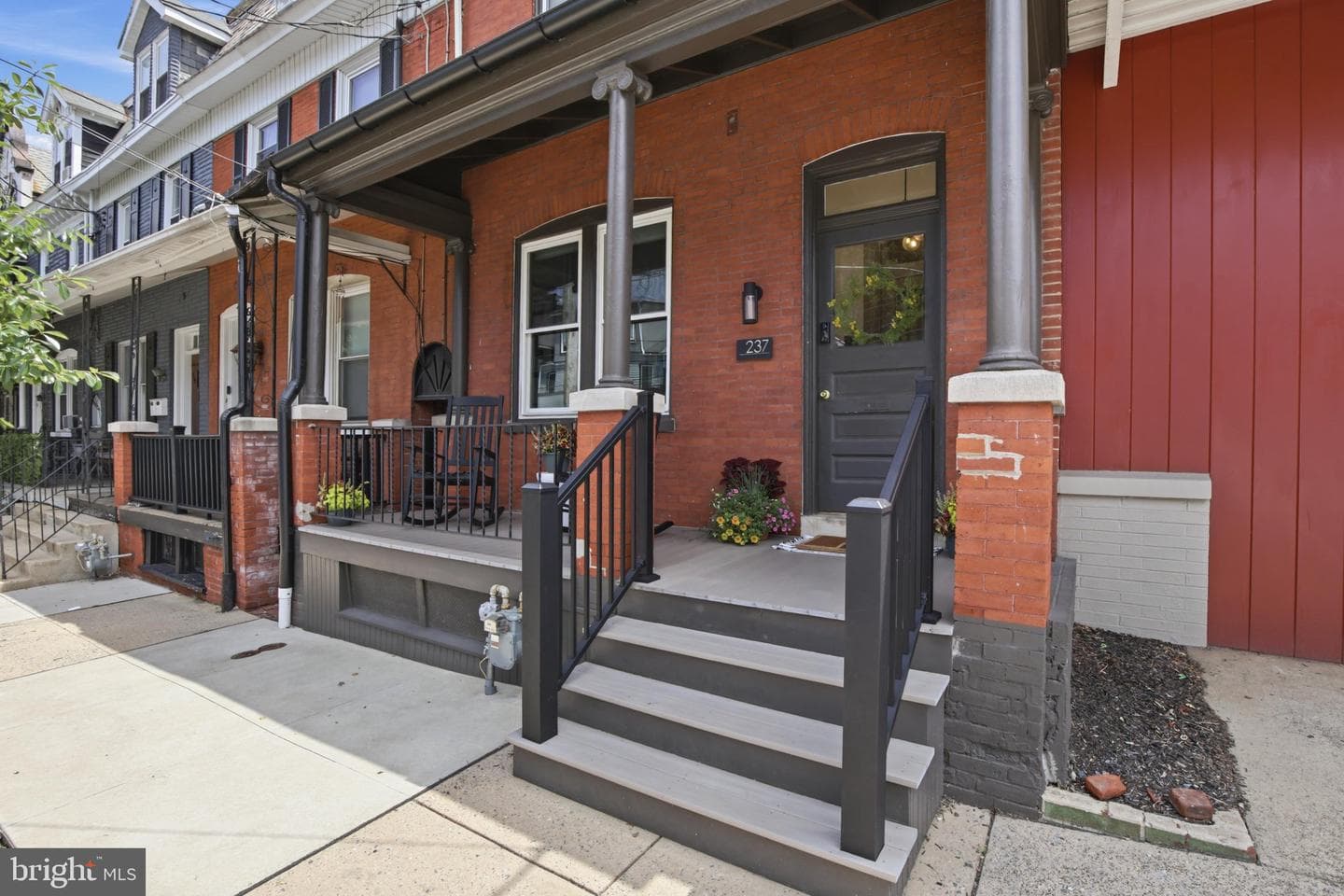 237 N Lime Street photo 8