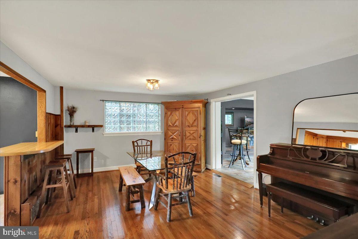 16 Jackson Drive photo 12