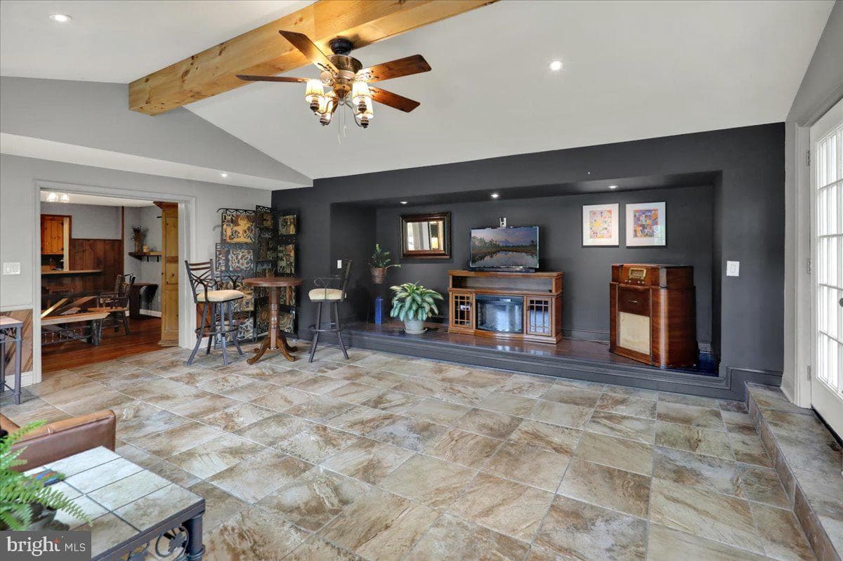 16 Jackson Drive photo 20