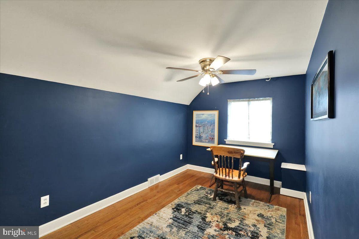 16 Jackson Drive photo 34