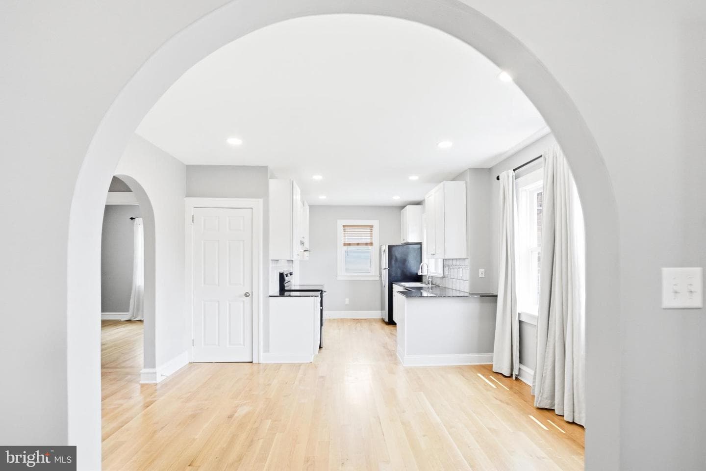 1605 Wilson Avenue photo 6