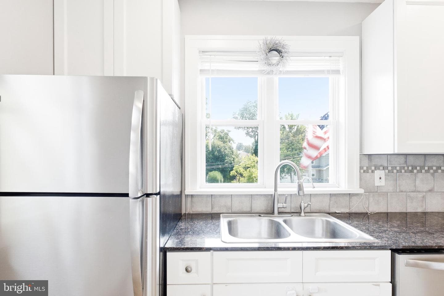 1605 Wilson Avenue photo 9