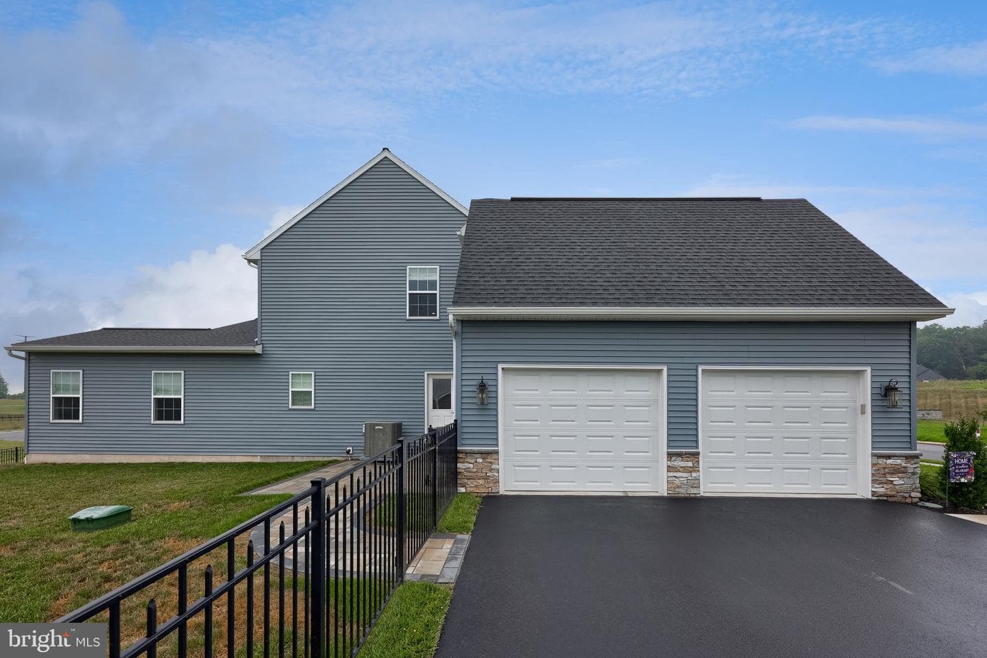 315 Goshawks Road photo 88