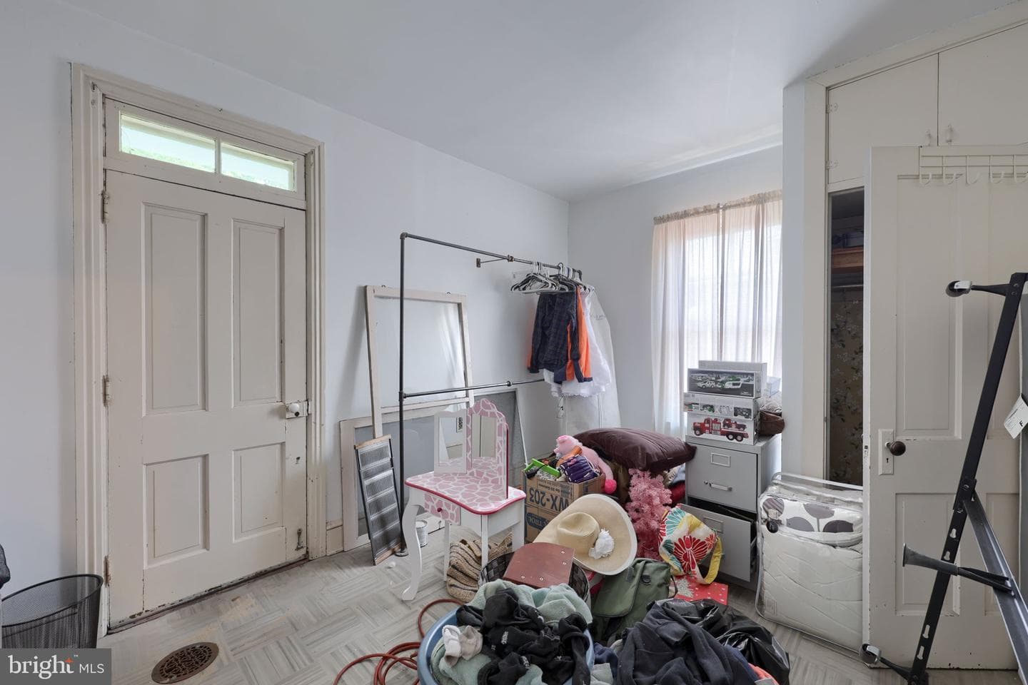 604 Union Street photo 16
