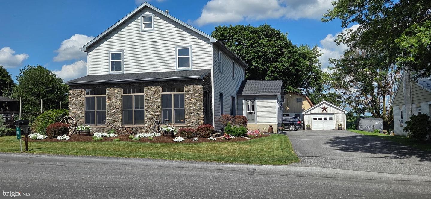 1075 Georgetown Road photo 2