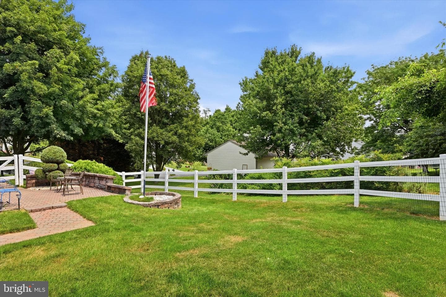 121 Meadowview Drive photo 27