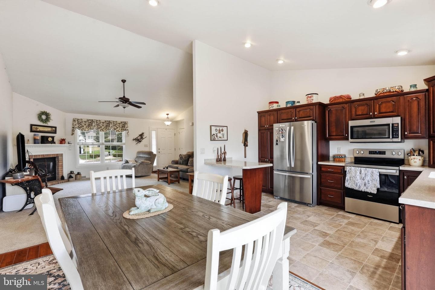 726 Heather Ridge photo 9