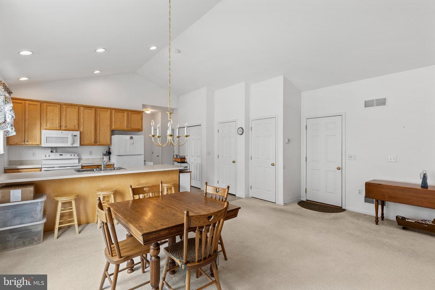 424 Haymarket Lane photo 9