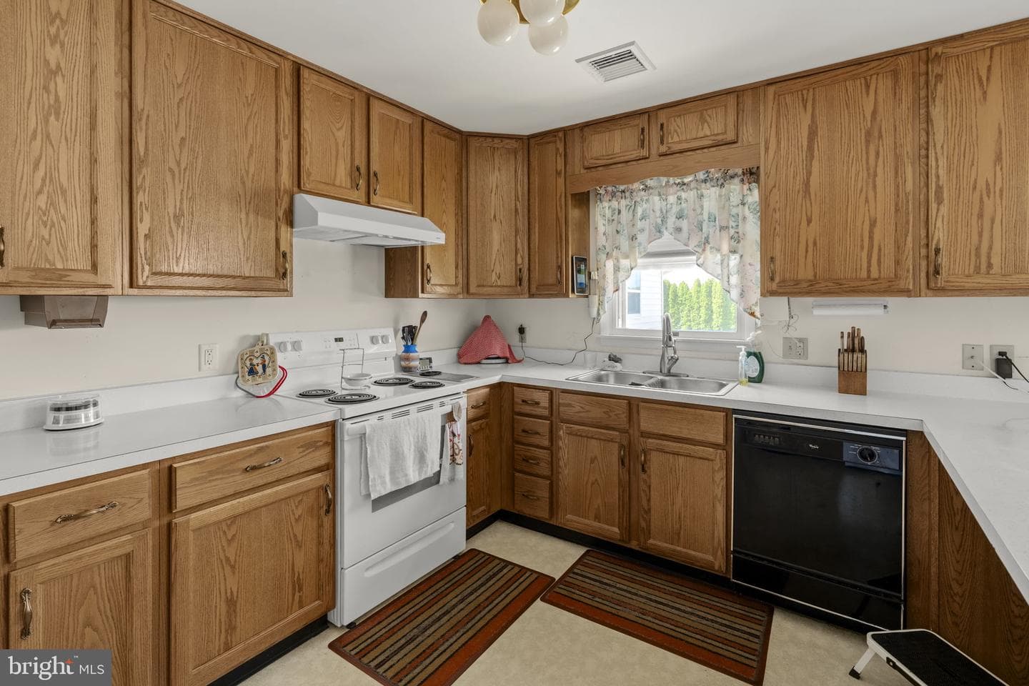469 Gault Road photo 34