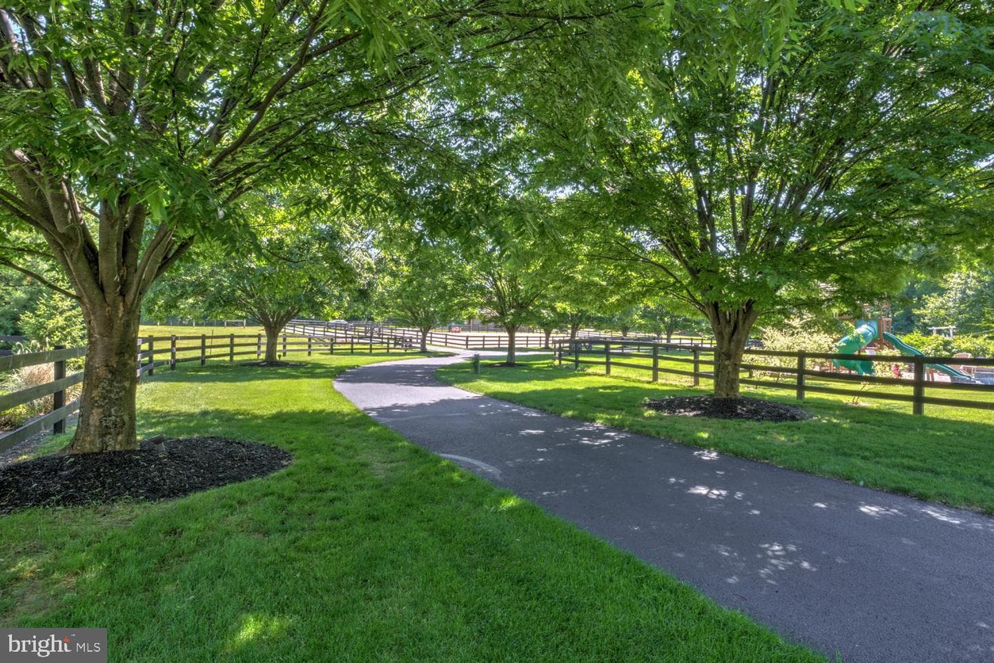 314 Deerfield Drive photo 42