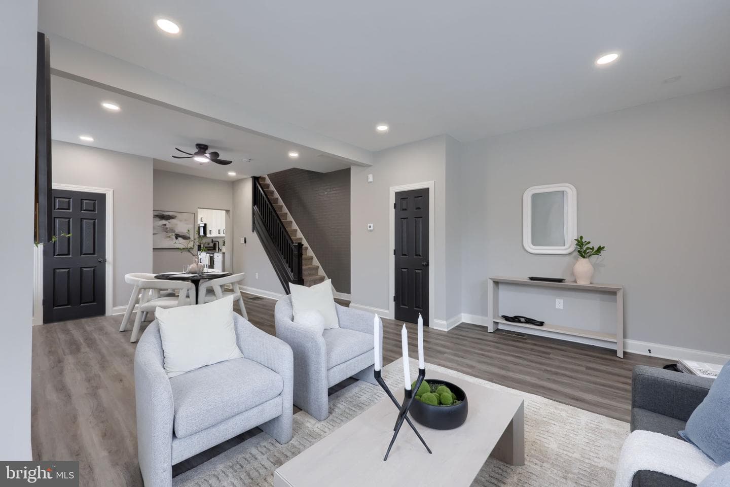 662 Walnut Street photo 5