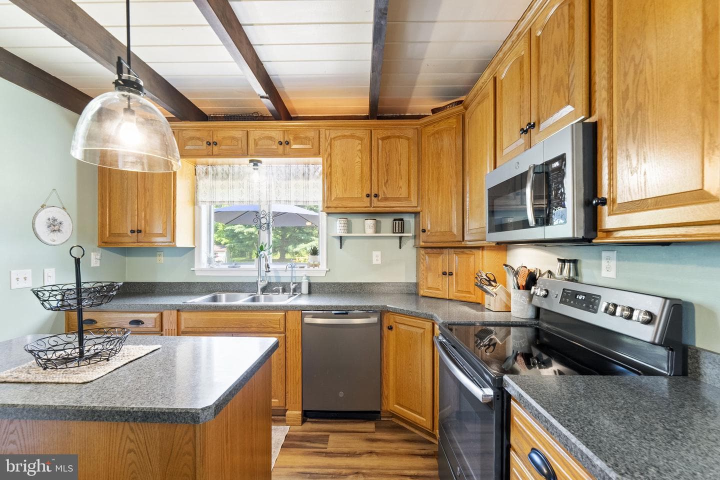 50 Saddler Drive photo 15