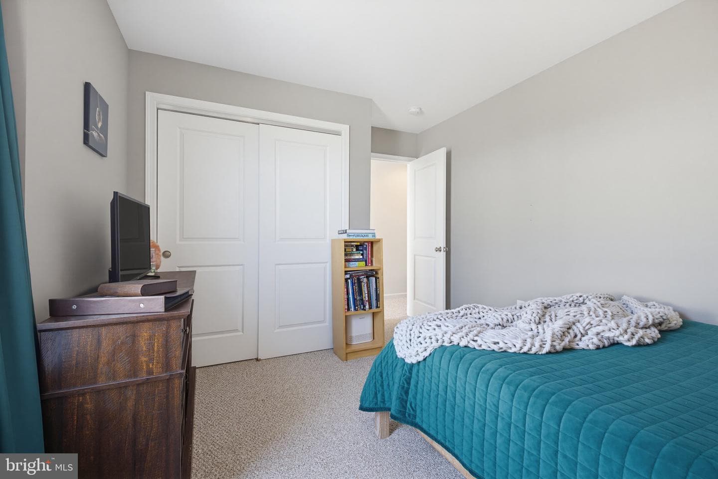 307 Cabot Circle photo 23