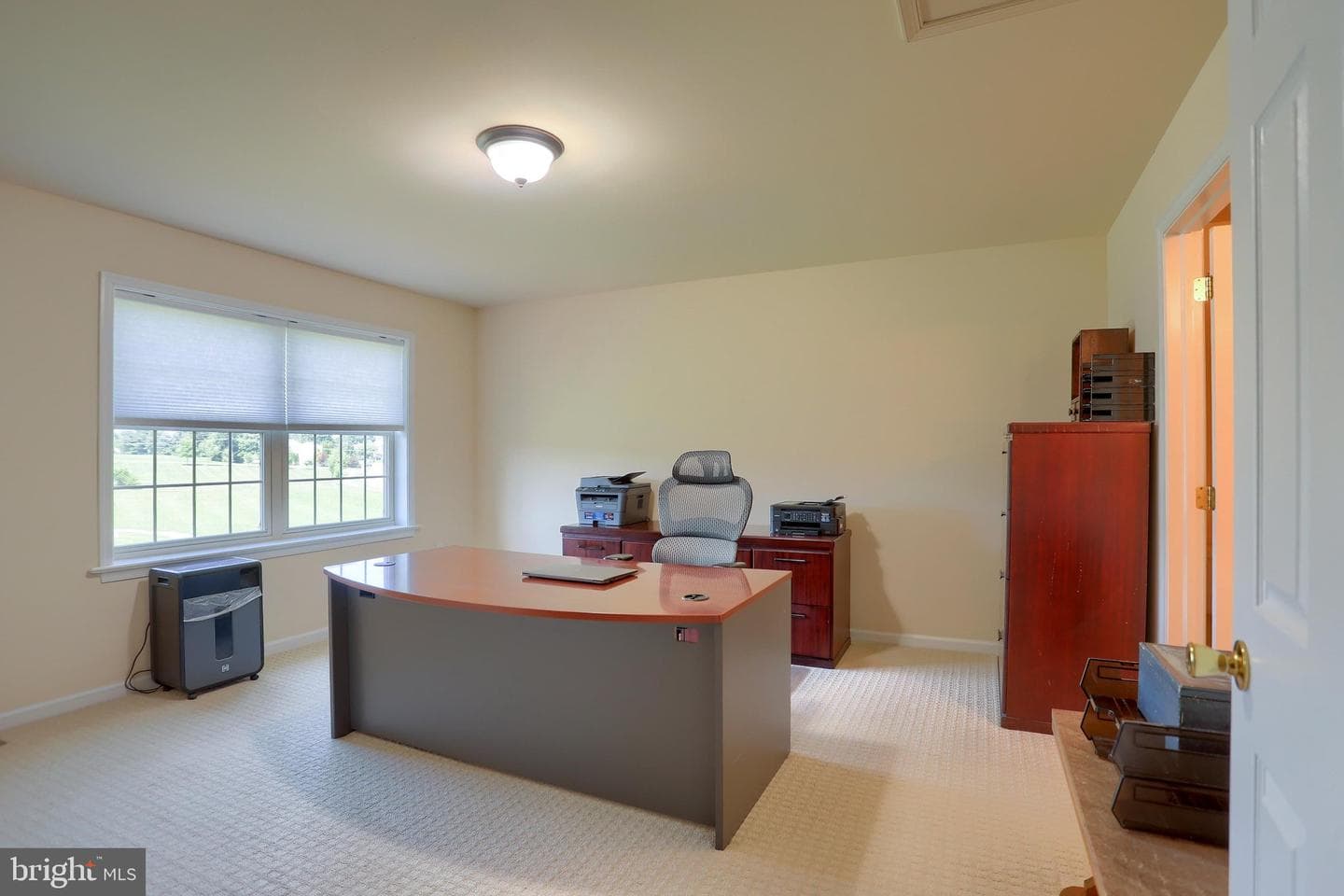 320 Ashley Drive photo 23