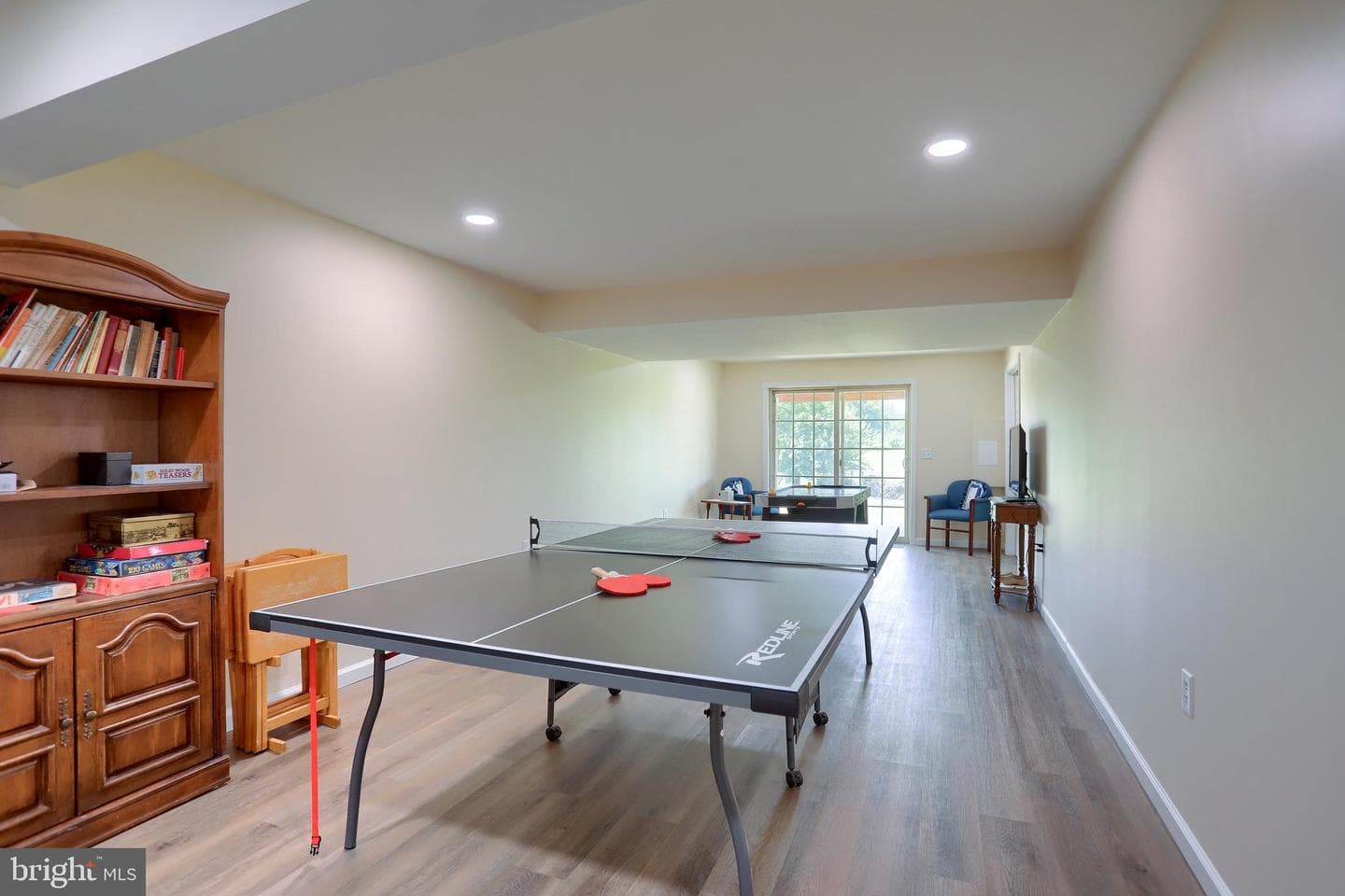 320 Ashley Drive photo 39