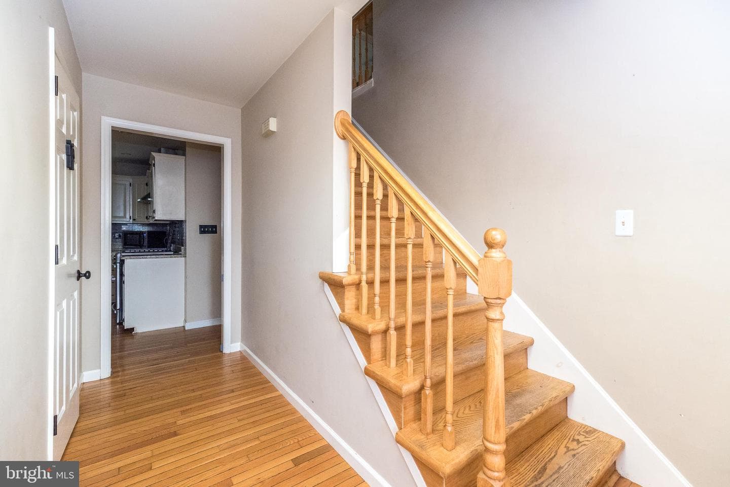 1328 Edgewood Drive photo 8